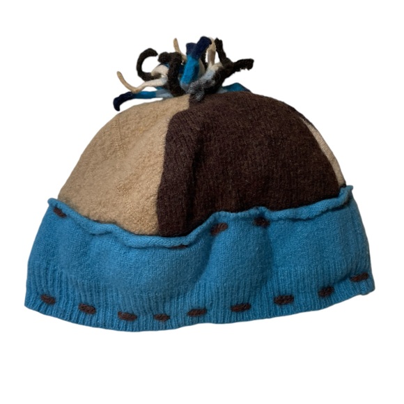 Baabaazuzu One Of A Kind Upcycled Wool Ski Hat With Fleece Lining, One Size - Picture 2 of 6